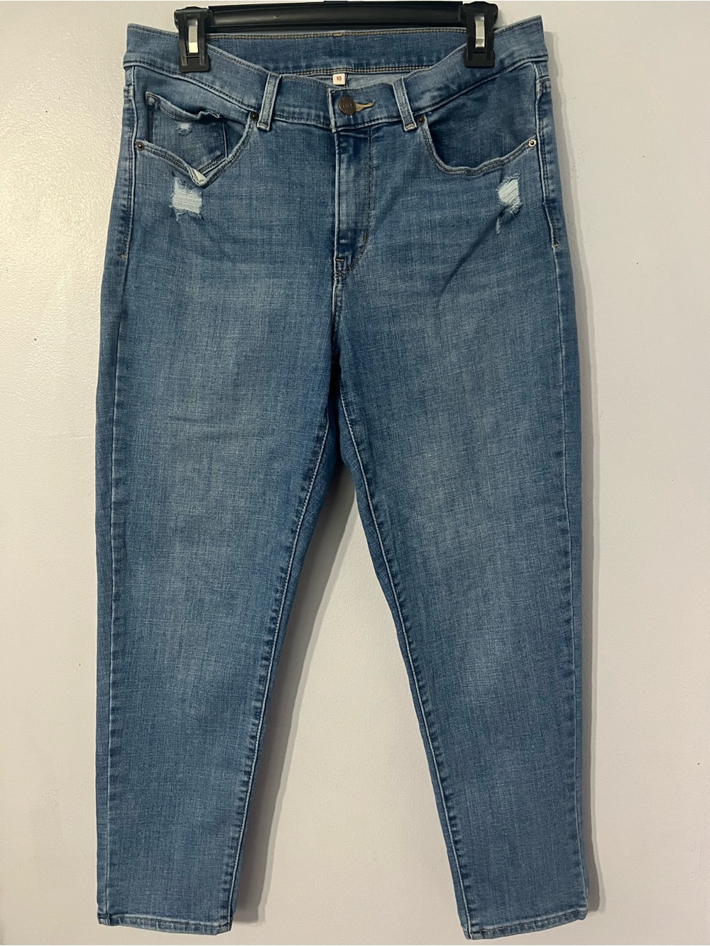 Levi's Women’s Blue Denim Stretch Cropped Med-Rise Jeans Size 10